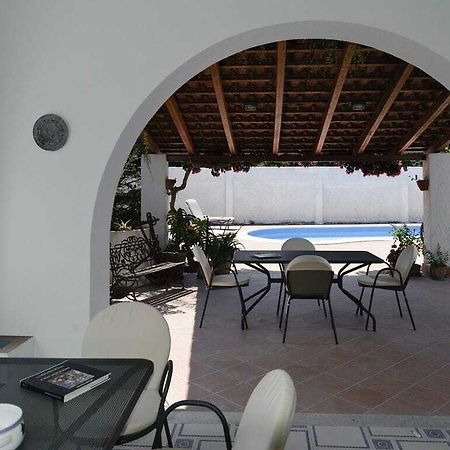 Villa Verdemare Patti Luaran gambar
